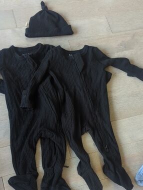 Mila & Co. Black Ribbed Baby One-Piece Romper with Hat - Pack of 2